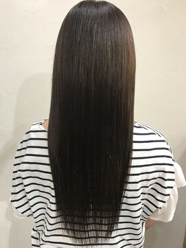 アリウス(ALIUS by posh) 【ALIUS 池袋 小川真一】ナチュラルストレート ロング