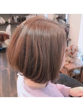 美容室 トワモワ ショートボブ