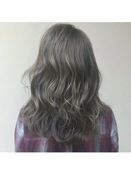 光が透ける！愛されhairのポイントとなるcolorで極上イメチェン♪トレンドStyleを適正価格でお届け！