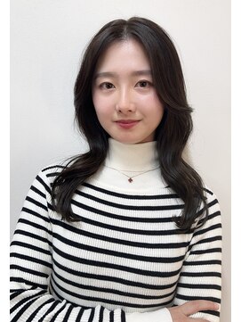 ルーム(Room) ヨシンモリ/韓国ロングヘア/レイヤーカット/前髪なし