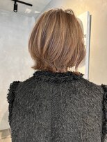ブルックス ハイライト 大人ボブ  レイヤーボブ アッシュベージュ ショート