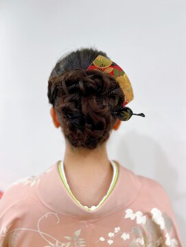 ジラ ヘアアンドメイク(girra HAIR&MAKE) 訪問着着付け＋ヘアセット