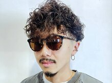 ラッドヘアデザイン(RAD HAIR DESIGN)の雰囲気（ナチュラルフェード×スペインカール　　　　　スタイリング楽々）