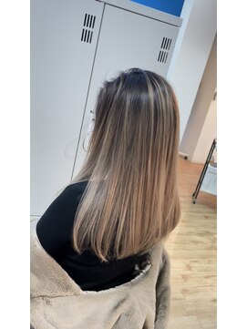 フク ヘアーワークス バイ フェニーチェ(fuku hair works by FENICE) バレイヤージュ