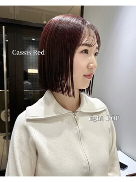 ホロ(hollo) 切りっぱなし_カシスレッド_タッセルボブ