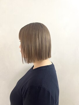 マスカリ(muscali) #丸型#ホワイトグレージュ#ミニウルフ#チェリーブラウンa59