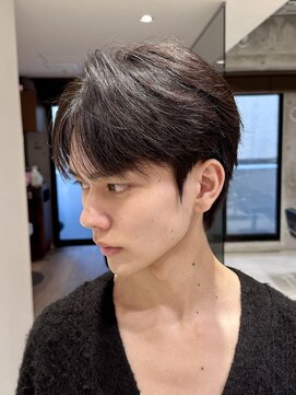 ファルベ(Farbe) フェザー/サーフカール/センターパート/波巻きツイスパ