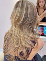 ヘアーサロングランデ(HAIR SALON GRANDE)&nbsp;ハイライトカラーミルクティーベージュレイヤーカット