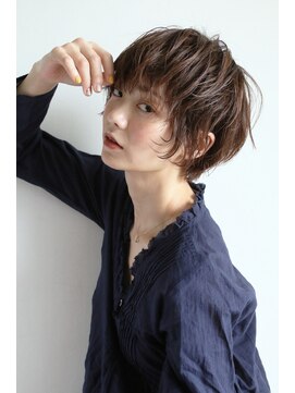 アンティ(ANTI) くせ毛風大人こなれニュアンスパーマショート