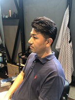 カレンズオブスタイル(CURRENNS OF STYLE) かき上げ ローフェードカット