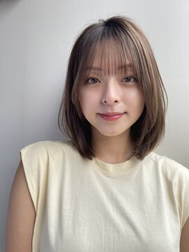 ブラウヘアアンドケア(care) レイヤーボブ×アッシュベージュ
