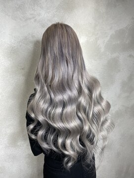 ハネエクステ×ホワイトシルバー/担当:【ギャル仙人】RENTA