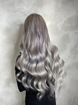 アルマバイロサ(ALMA by ROSA) ハネエクステ×ホワイトシルバー/担当:【ギャル仙人】RENTA