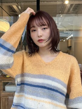 ヒュージ 三軒茶屋(huge) くびレイヤー/小顔カット/タッセルボブ/ピンクローズ