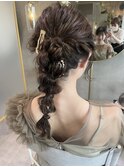 大人可愛いお呼ばれアレンジ
