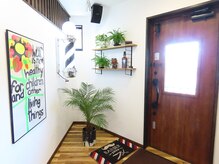 スーパーカットジョージ(SUPER CUT GEORGE)の雰囲気(オシャレな店内メンズ専門理容室です!)