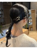 ミディアムタイトアレンジ！艶々タイトポニーテール