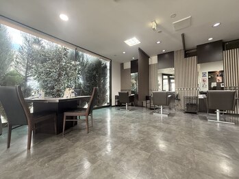 Hair & Refle Deux-Alies【ヘアー＆リフレ・ドゥゼル】