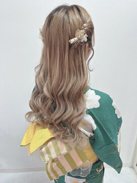 アミカ(Amica) ゆかたハーフアップスタイル/10代20代/可愛いアレンジ