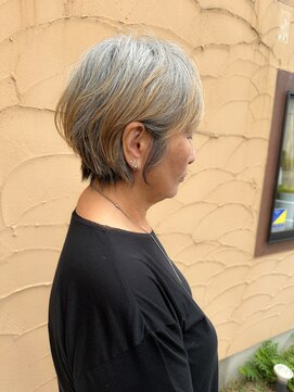 アンツ ヘアーアンドリゾート 辻堂本店(ANT'S Hair and Resort) ミディアムヘア/暗めカラー/グランマッシュ/辻堂