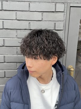 アビー ランシェル(ABEY LENCIEL) 縦落ちツイストスパイラルパーマ