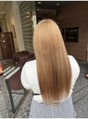 ミルクティーベージュ