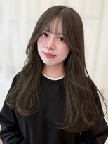 アトロ(Atoro)&nbsp;赤みオフで柔らかく！育てるオリーブベージュ☆