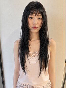 シーカ(siika) ロングレイヤー/ロングウルフ/スリークカット