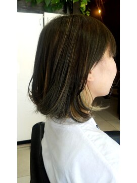 オッジヘアー(Oggi Hair) 外はねボブ