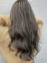 キラ 渋谷(KILLA) ハイライトグレージュ/ホワイトアッシュ/白髪ぼかし/髪質改善