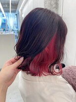 リル(re'll) 《花屋併設》インナーチェリーレッド/マッシュヘア/カール◎20代