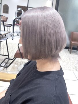 クアトログランシュ ひたちなか店(QUATRO×GranCieux) パールグレージュ【ひたちなか/ブリーチ】