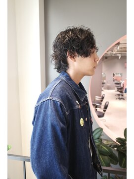 イル(il) 【刈谷　安城　知立】  ツイストスパイラルパーマ