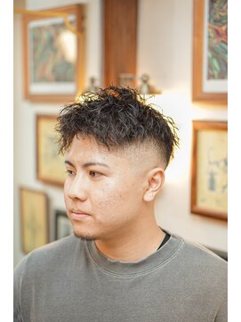 バーバーショップ ダリー(BARBERSHOP DALIE) メンズショートスタイルツイストスパイラルパーマメンズパーマ