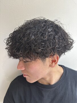 グラフ 立川(Graph.) 波巻きパーママッシュツーブロックメンズパーマ