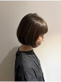 首元スッキリショートボブ