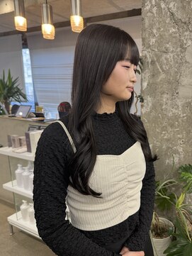 リラクオーレ 三宮 元町(LIRA CUORE) ダークグレーカラー