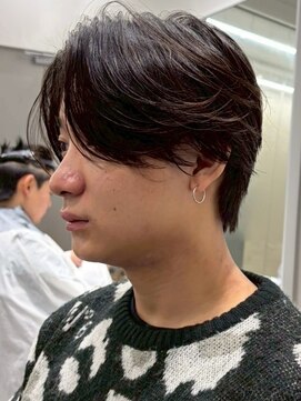 カルム(kalm) メンズセンターパートウルフセンターパートニュアンスパーマ襟足