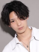 コンフィデンス 新宿3rd(confidence)&nbsp;メンズスパイラルパーマセンターパート黒髪マッシュ流行カ