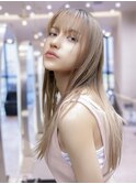ミディアムレイヤーカット×ブリーチダブルカラー/前髪カタログ