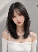 ミディアムレイヤー 顔周りレイヤー 小顔カット 透明感カラー