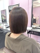 アヴァンス 難波店(AVANCE.)&nbsp;ストンと収まる切りっぱなしボブ