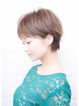 ミッシェル アフロート(michelle afloat) 可愛い過ぎるアラフォー女性をつくるグレージュショート