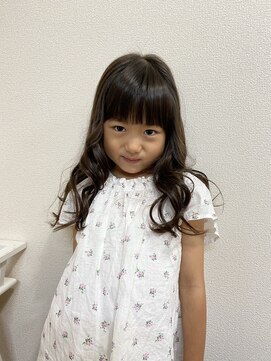 ロカット サロン(Roquat Salon) ロングキッズカット【ヘアセット/ヘアアレンジ/立川/立川南】