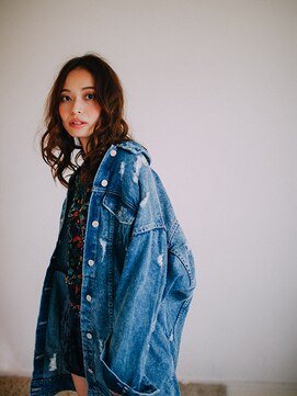 アマリス(Amaris) ウィービーロング20代/30代/40代/庭瀬