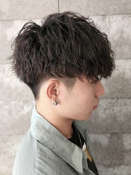 ニアウ 伊勢崎連取店(Niau) 波巻きスパイラルパーマツイストスパイラルパーマメンズマッシュ