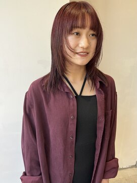 イル(ill) ミディアムヘア ブリーチなし レッドカラー 大須