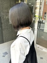 エンバイユアーズ 飯田橋店(eN° by youres)&nbsp;黒髪ショート タッセルボブ 前下がりボブ 切りっぱなし 縮毛矯正