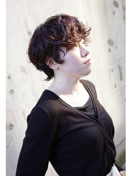 スノッブエンバンプ(snob enVAmp) ショートパーマ