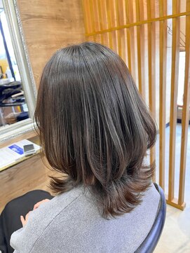ヘアーアンドスパ ローラ(LoLa) レイヤーボブ